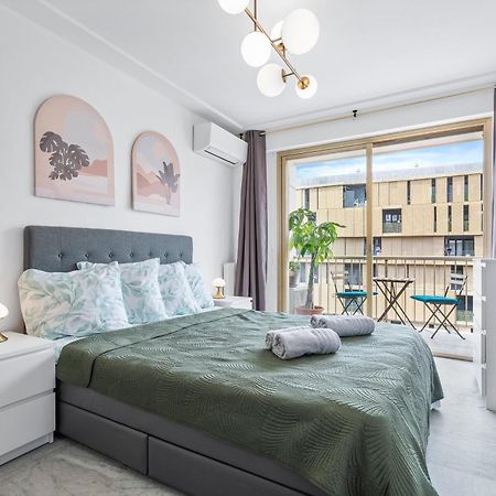 Elegant Studio Avec Terrasse Proche Mer Tramway Nice Exterior photo