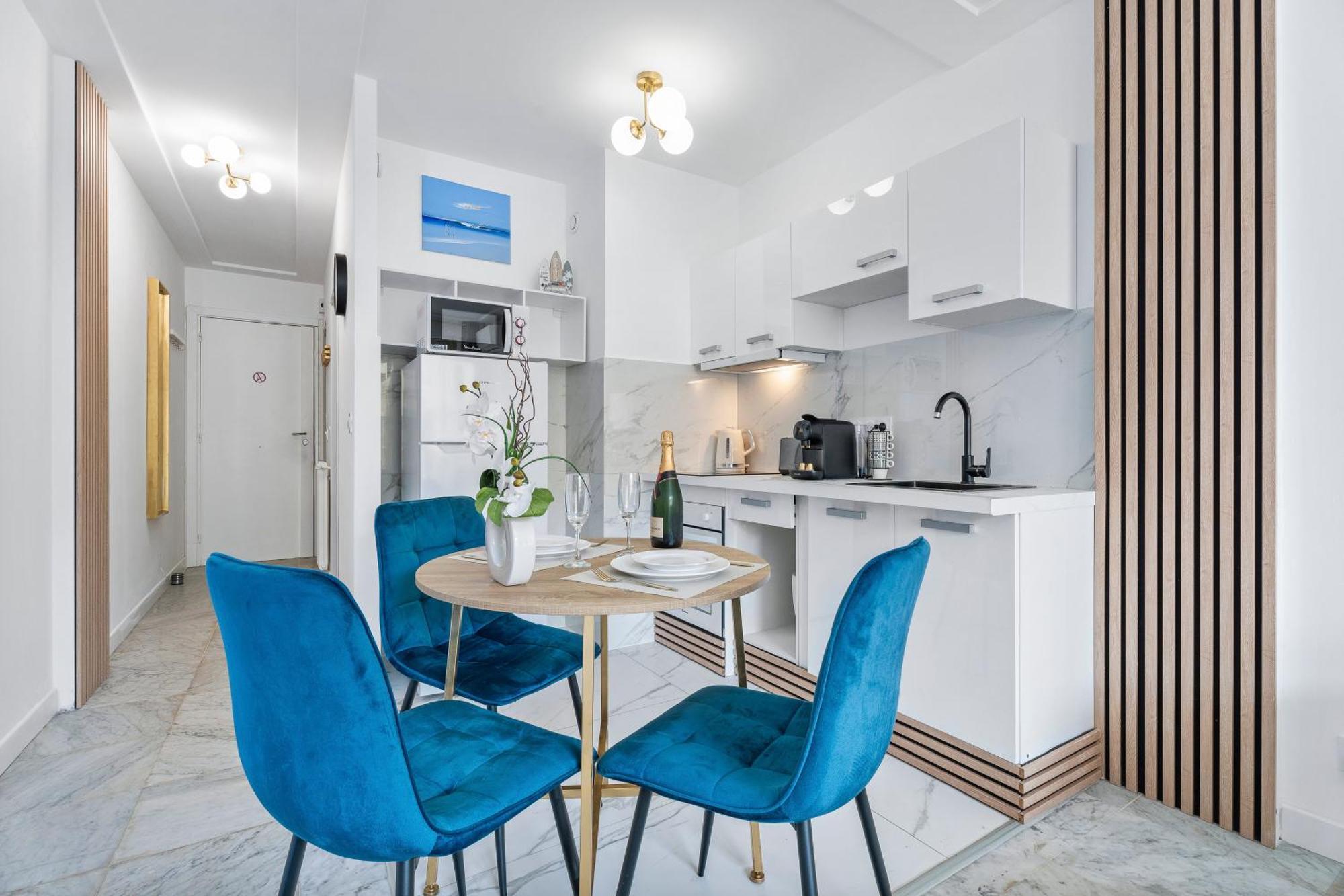 Elegant Studio Avec Terrasse Proche Mer Tramway Nice Exterior photo